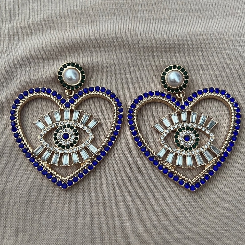 Heart Rhinestone Drop Earrings - Picture 6 of 7